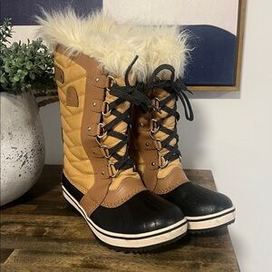 SOREL TOFINO II WOMENS 5 WINTER SNOW BOOTS